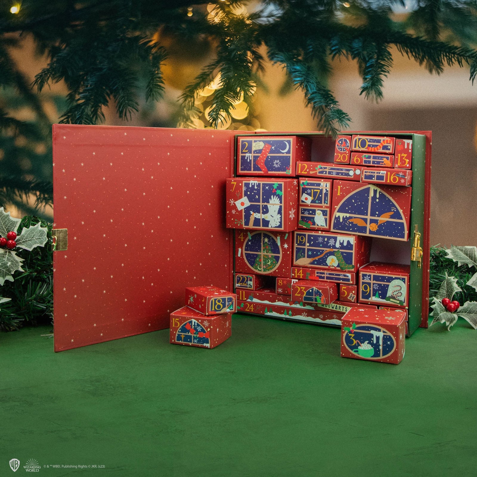 Harry Potter Deluxe Advent Calendar 2023 CR2056