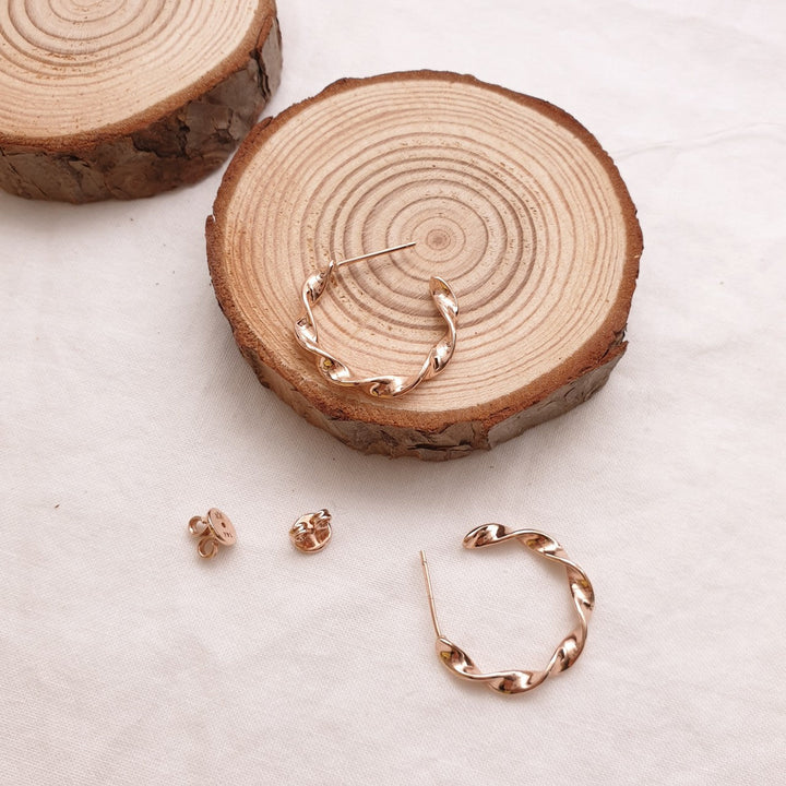 Twisted circle earrings-3