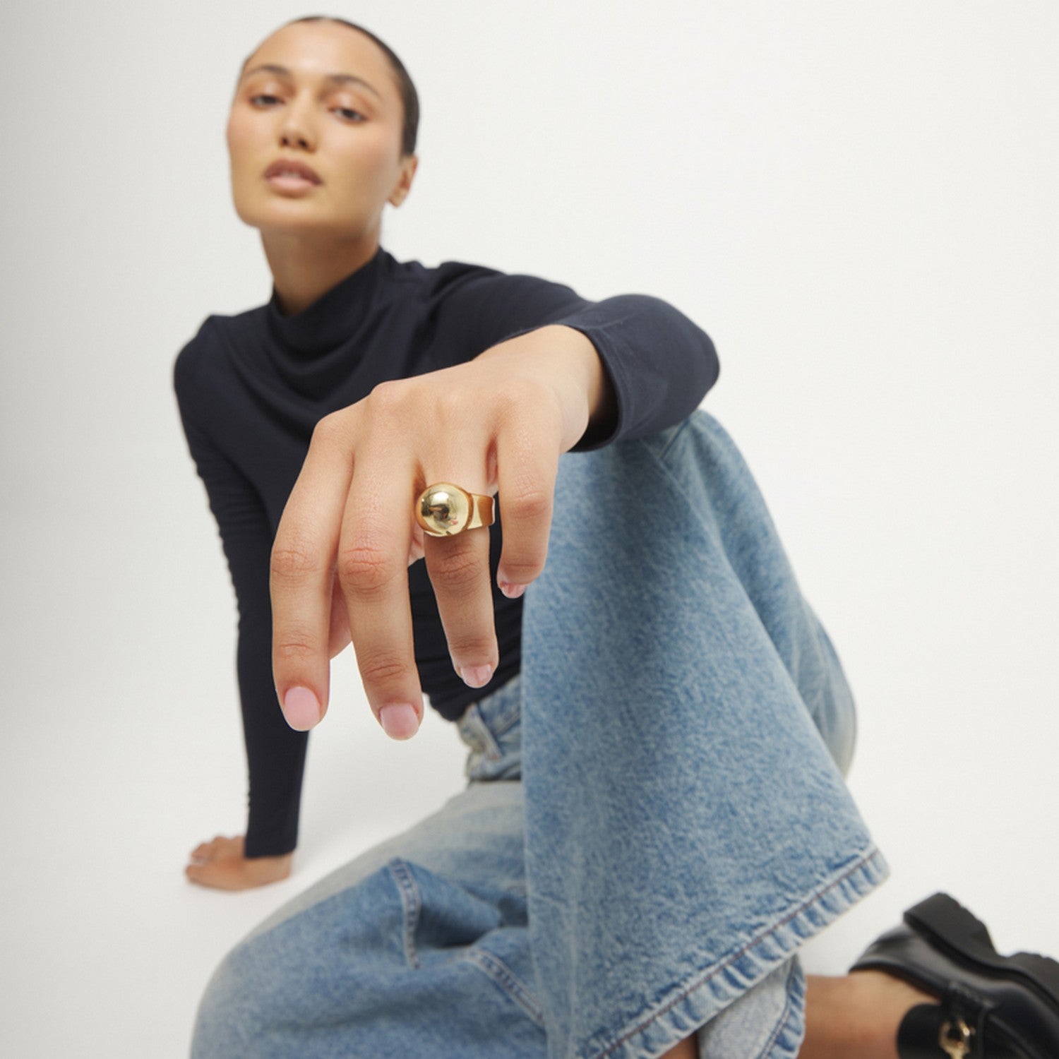 18K Gold Alloy The Shape Of A Ball Ring ANI0869ORO000