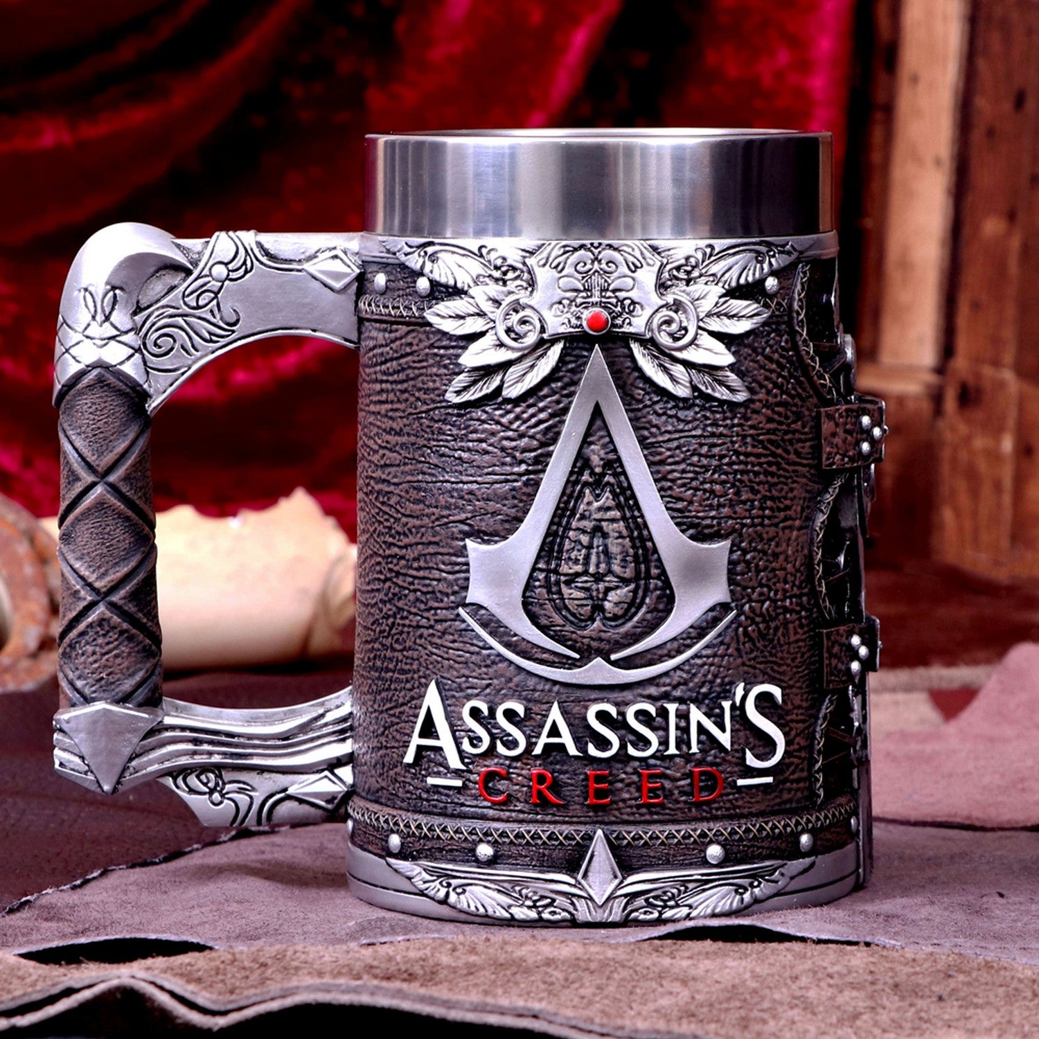 Officially Licensed Assassins Creed Brown Hidden Blade Game Tankard B5347S0
