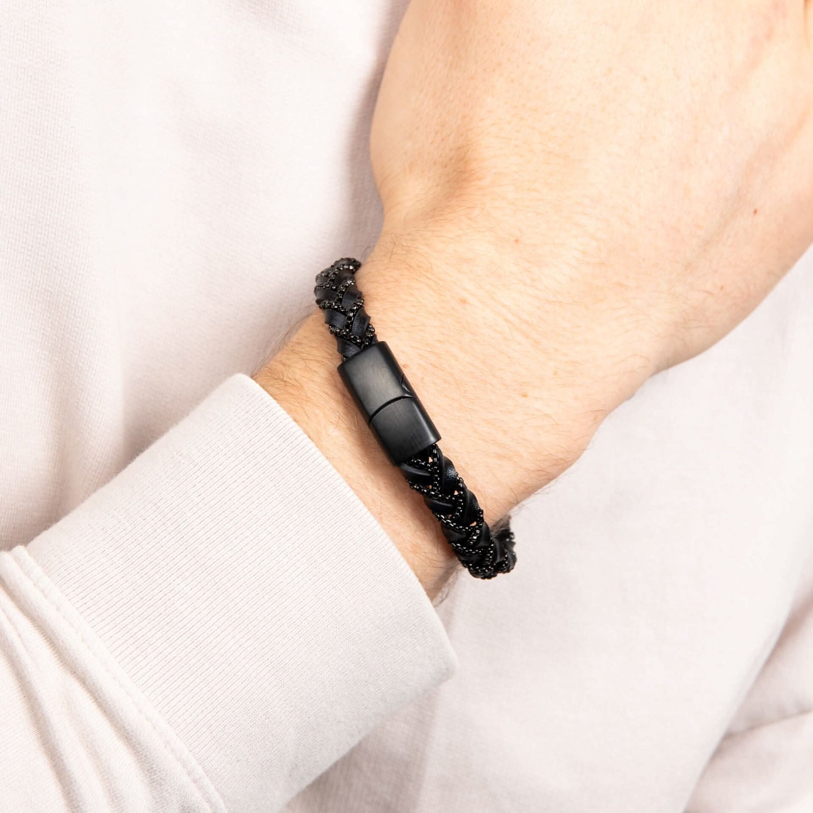 Chain Real Leather Black Bracelet B5565B