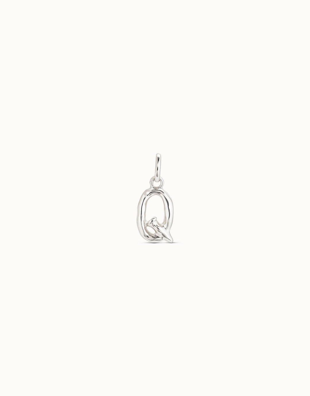 Gimme A Letter Q Silver Metal Charm CHA0043MTL0000U