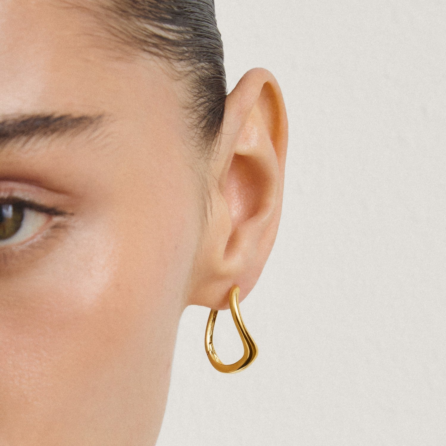 Thomas Sabo 18k Gold Plated Fluid Elegance Hoop Earring CR764-M01-39