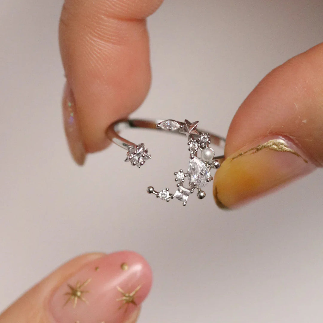 Cubic Moon Set In Silver