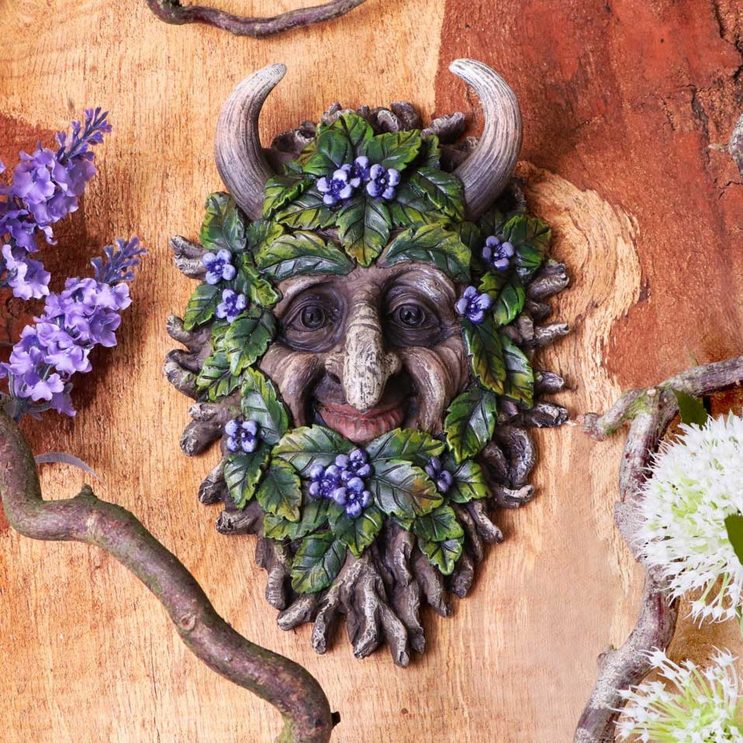 Alder Wall Mounted Tree Spirit 20.2cm D5934V2