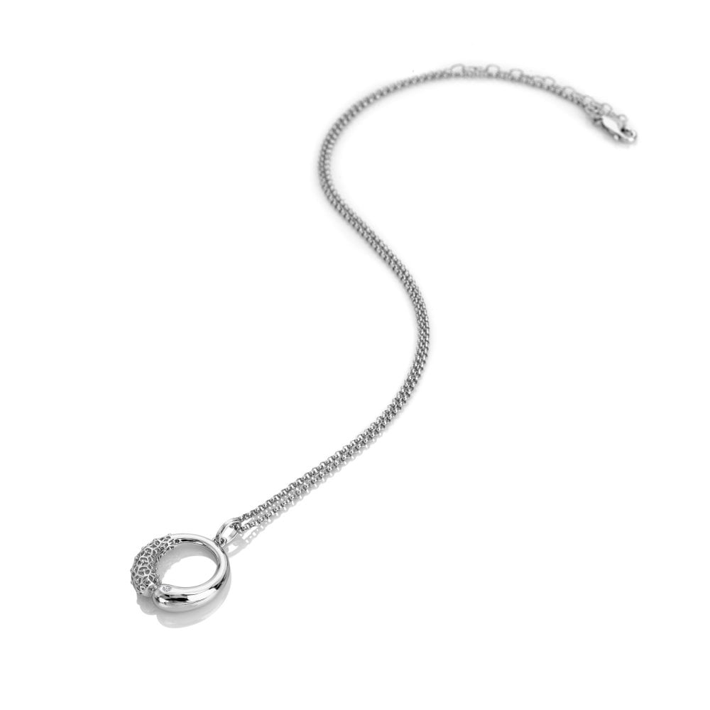 Silver necklace with a round pendant