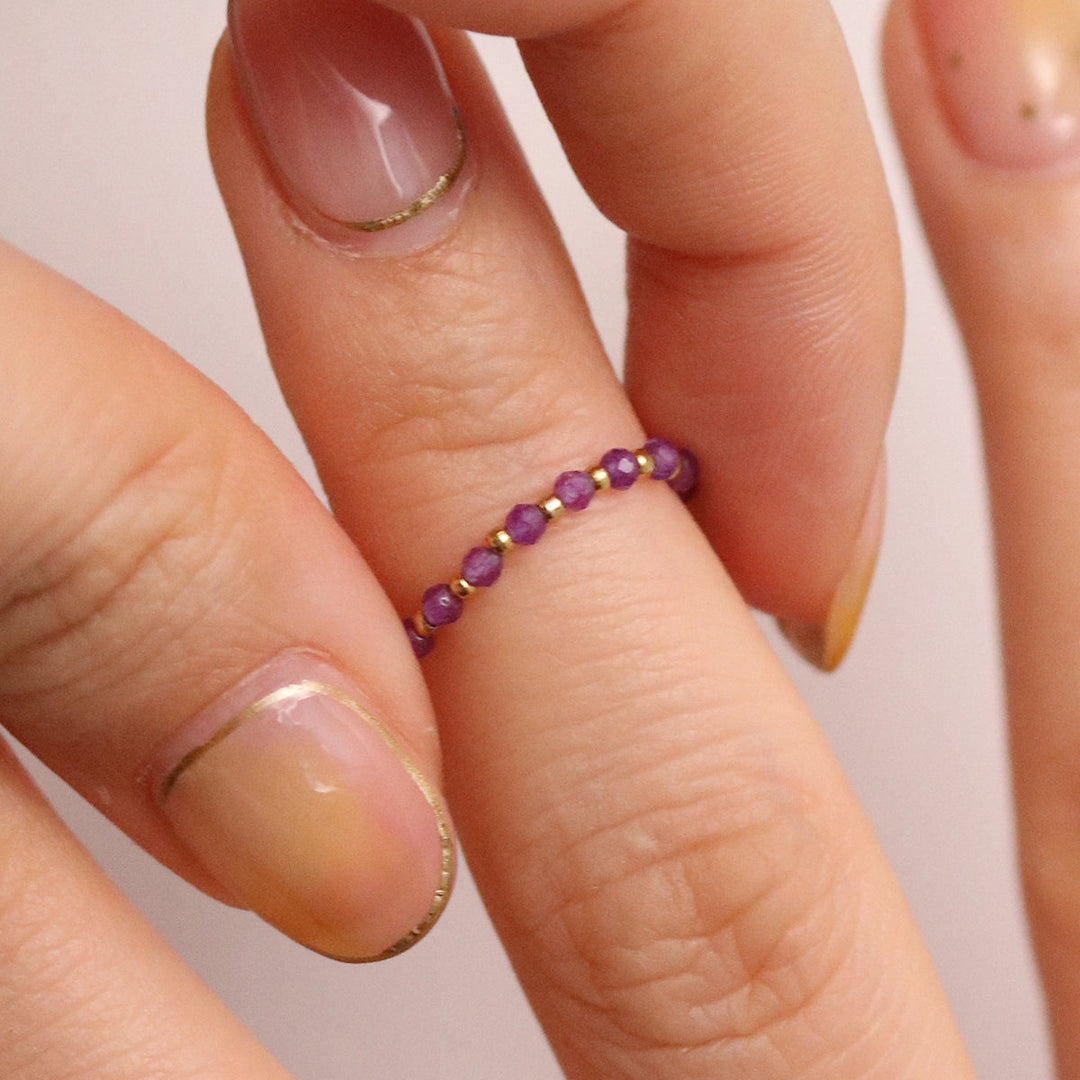 Stretched gemstone ring-0