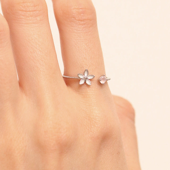 Rose quartz flower ring-2