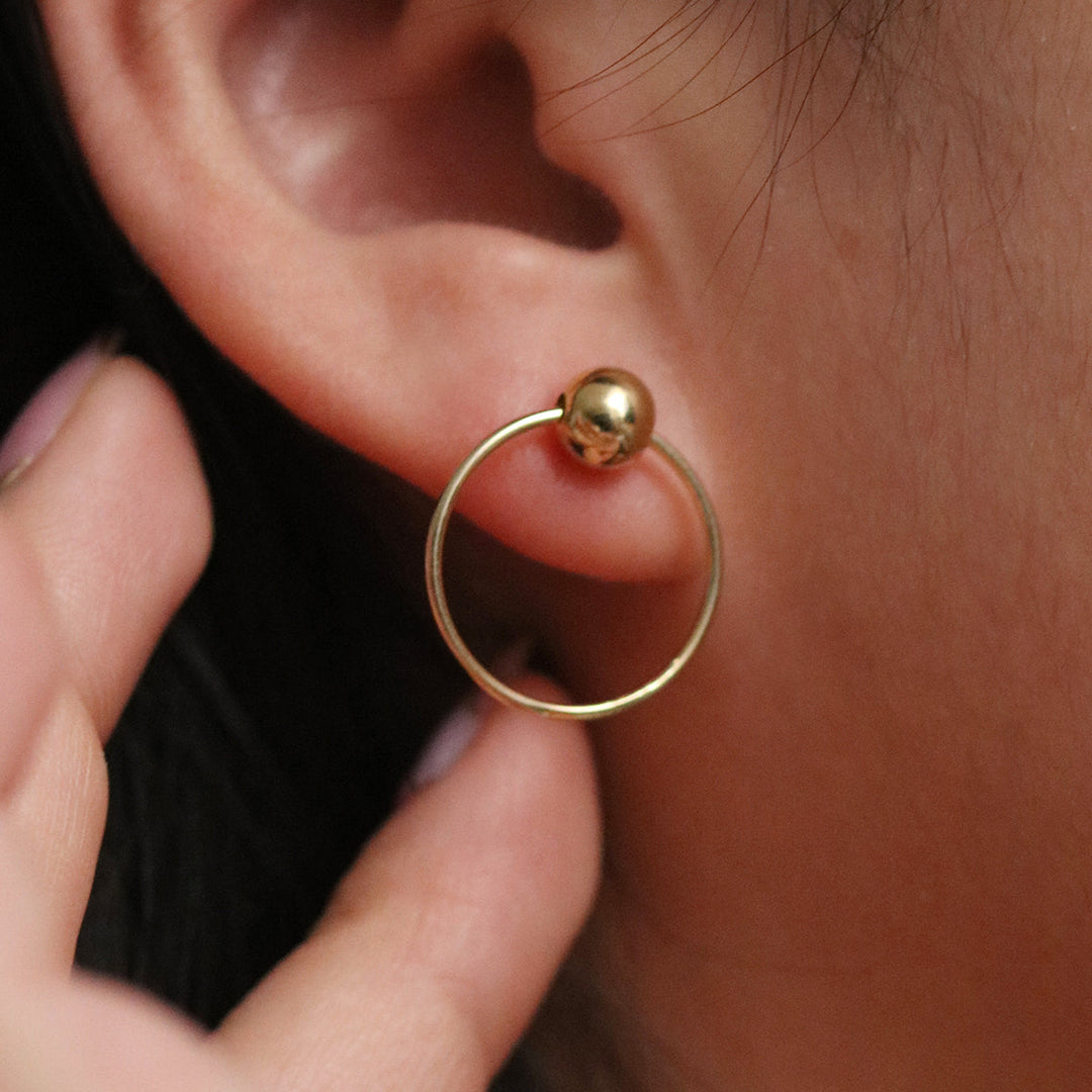 Ball with line circle earrings-1