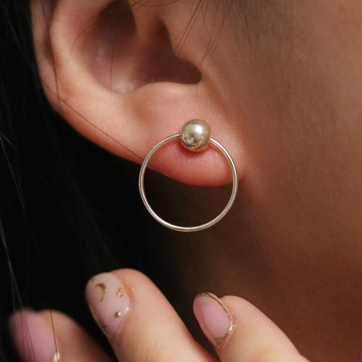 Ball with line circle earrings-2