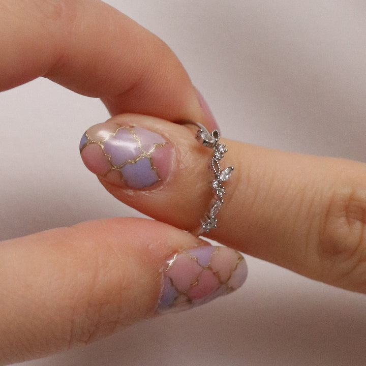 White Cubic branch ring-3