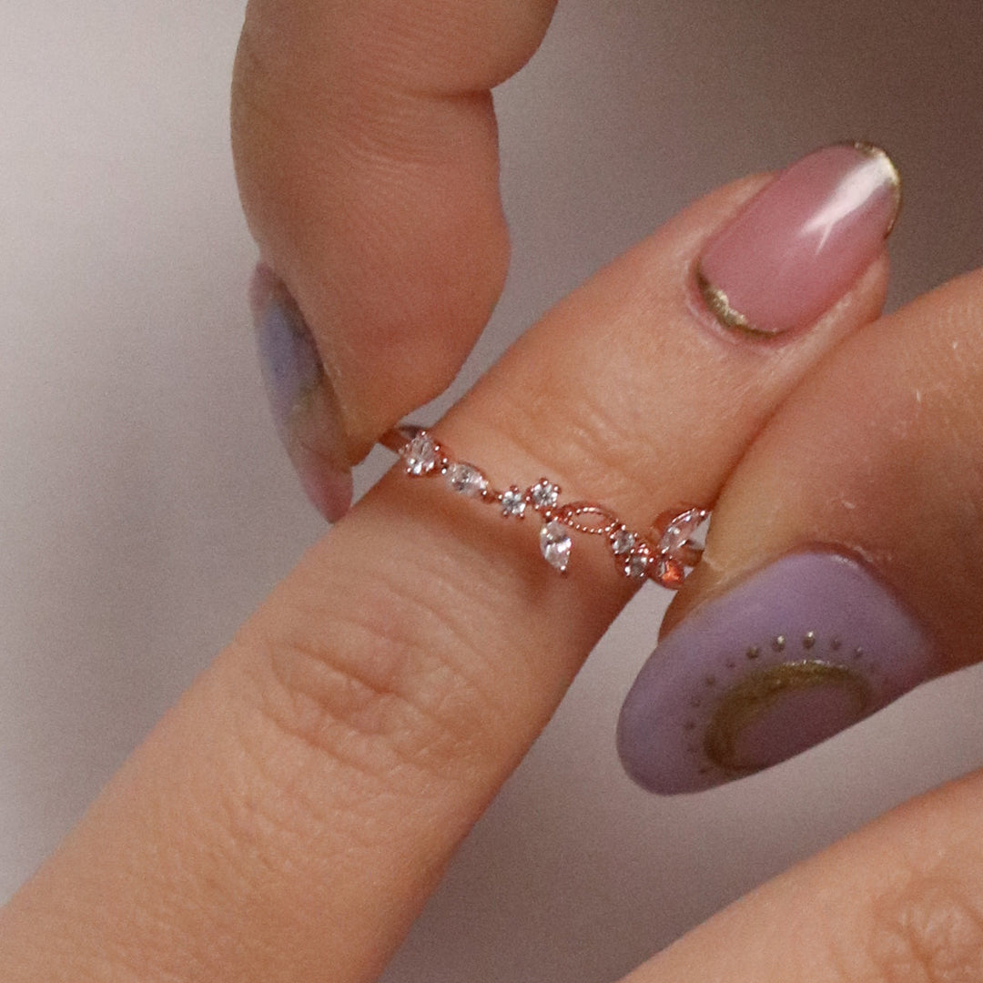 White Cubic branch ring-4