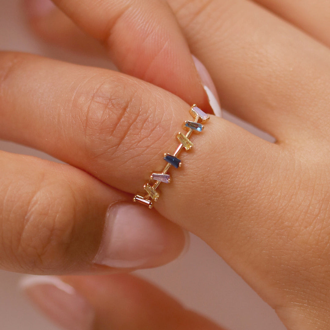 Cubic Square Relay Ring