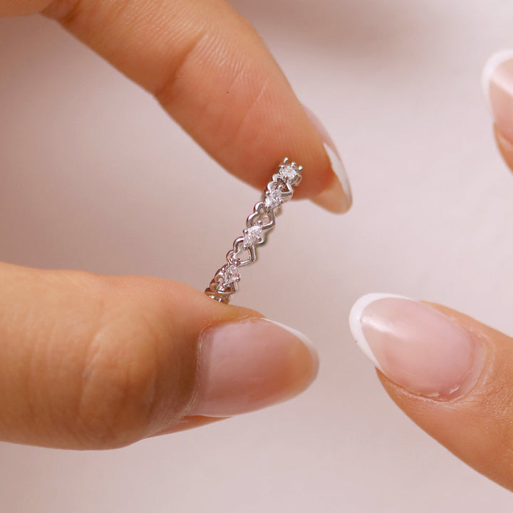 Cubic Relay Heart Ring