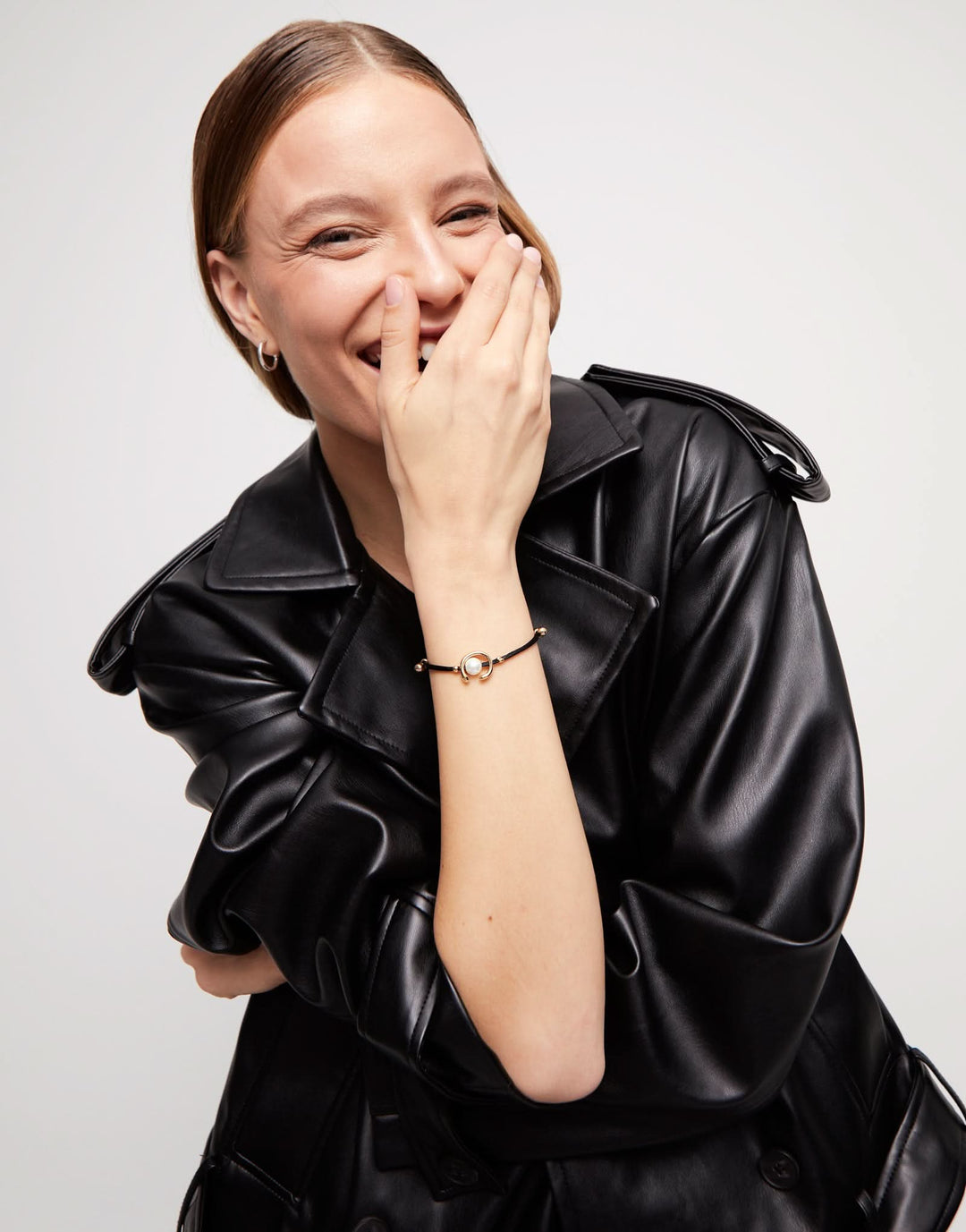 18k Gold Plated Ser Diferente Black Bracelet PUL2505NGRORO0M