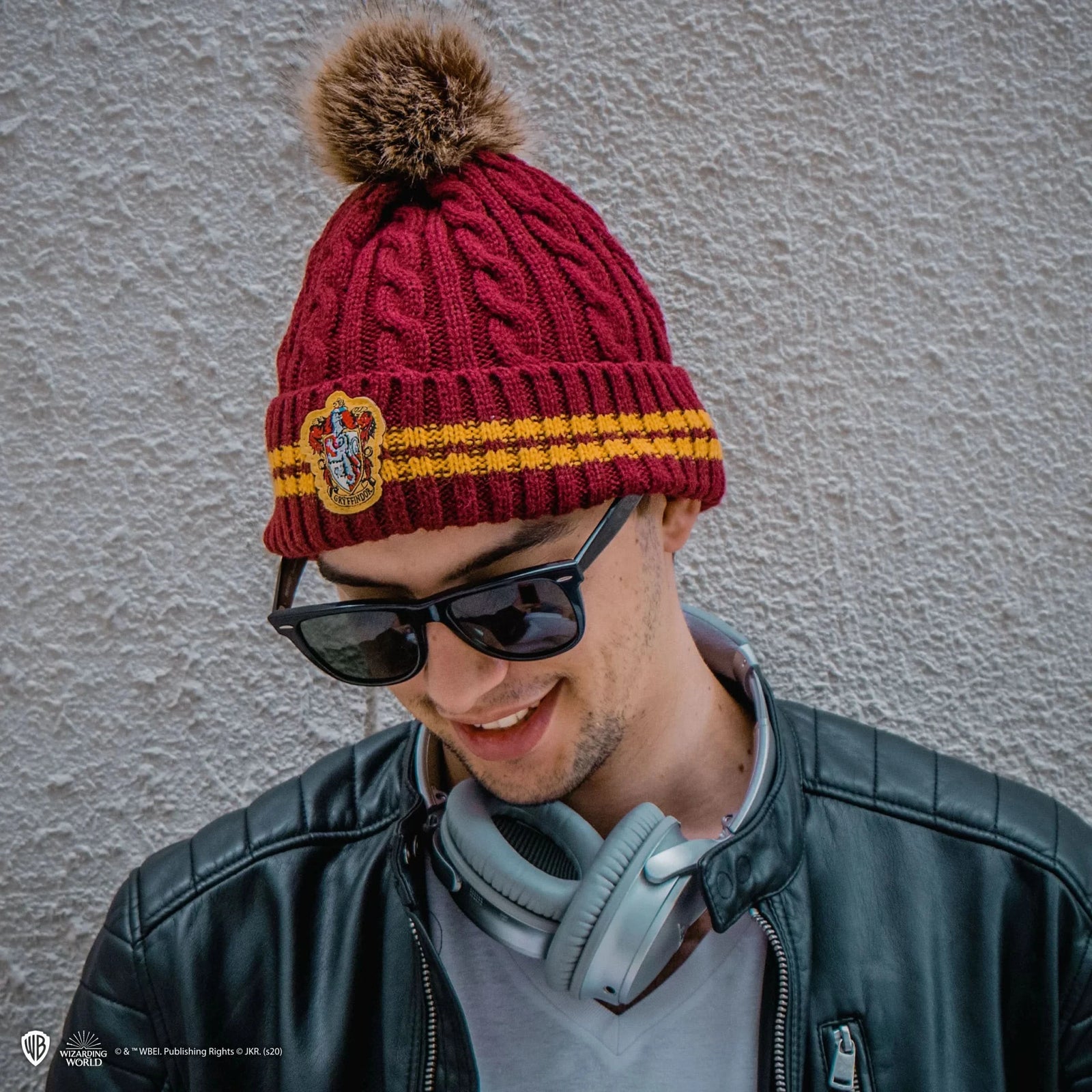 Harry Potter Pompom Beanie Gryffindor CR1331