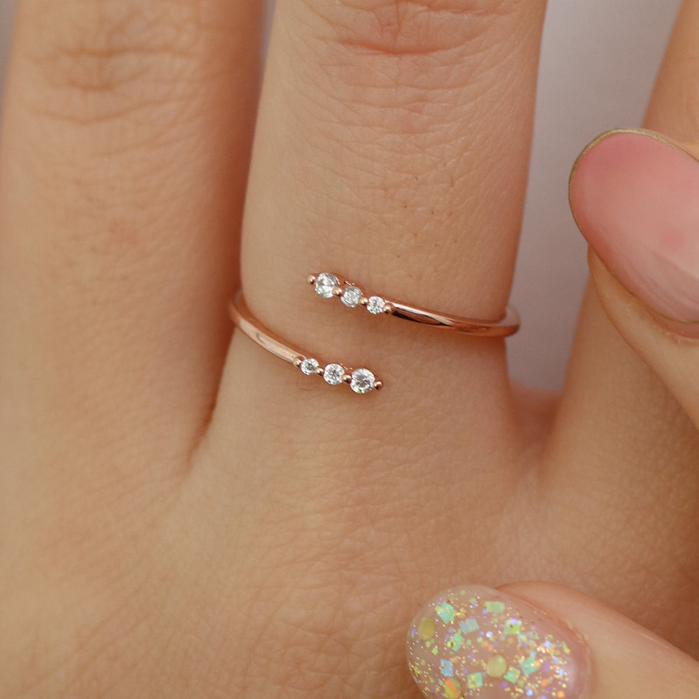 Triple Cubic Across Ring