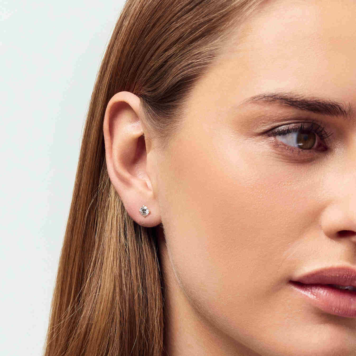 Breathtaking view of 14k White Gold Venice Grande Diamond Earrings SJ-E2503-WD-WG, perfect luxury earrings radiating elegance and class.