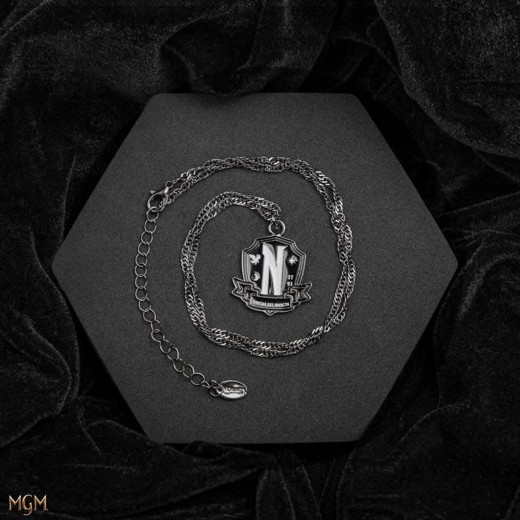 Wednesday Nacklace Nevermore Academy Black MAP3071
