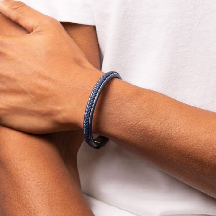 Fred Bennett Plait Mixed Brushed Finish Navy Leather Bracelet B5119