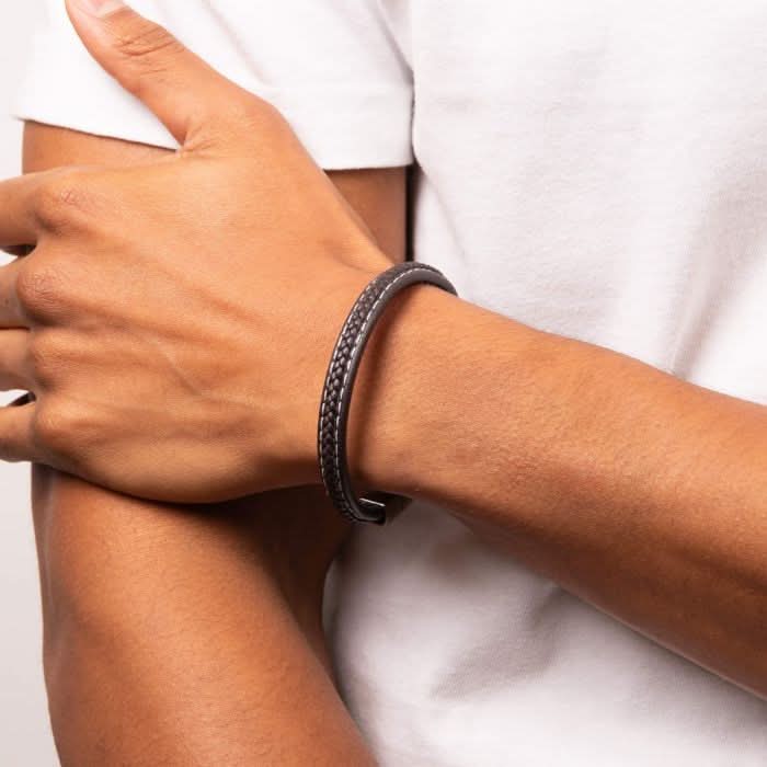 Fred Bennett Plait Mixed Brushed Finish Brown Leather Bracelet B5120