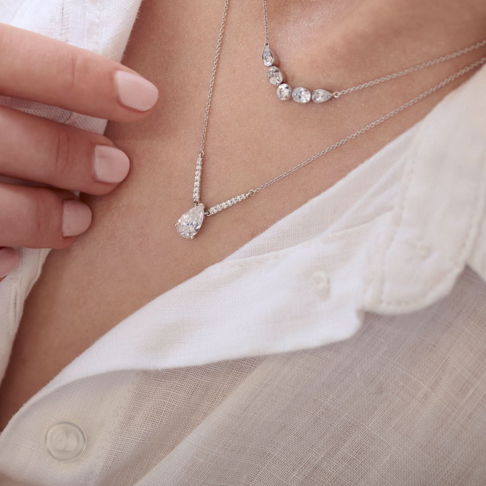 Cali | 9ct White Gold 1.10ct tw Pear Cut Lab Grown Diamond Necklace 18 Inches