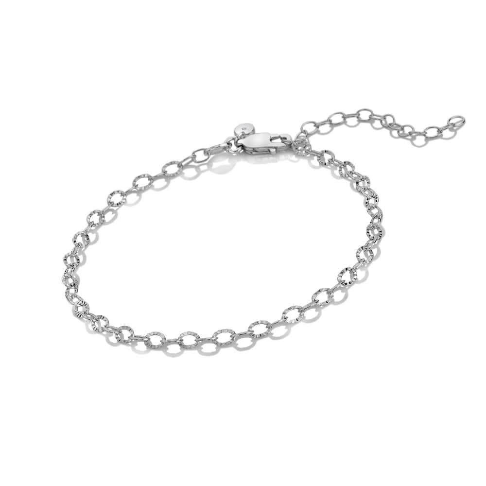 Elegant sterling silver diamond cut oval bracelet DL701 featuring shimmering links and a classic design.