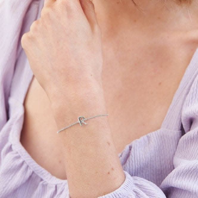 Diamond Letter R Bracelet DL629