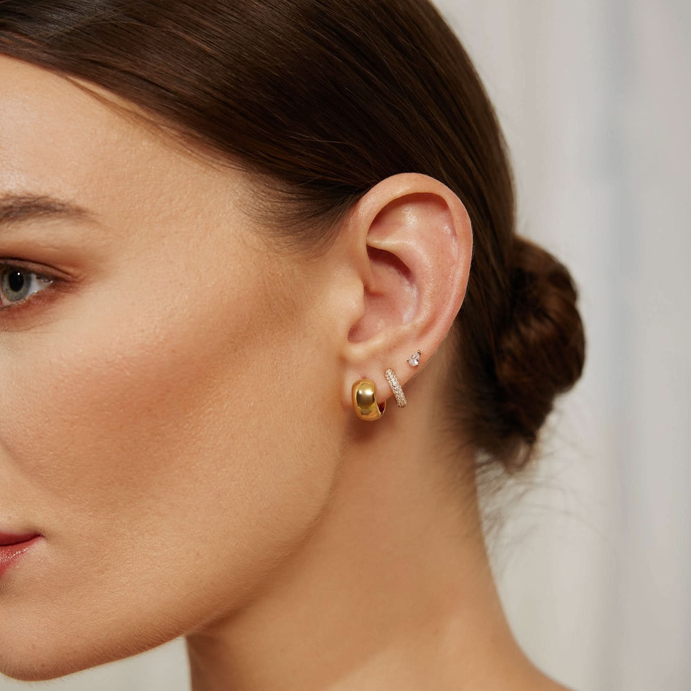 Gold Chubby Small Huggie Hoop Earrings E064-04G
