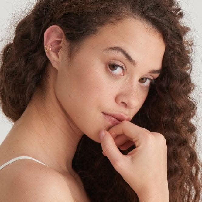 Gold Knot Ear Cuff E029-03G