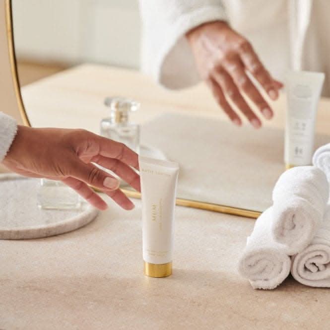 Hand Cream 'Mum' White Cotton And Sweet Lychee KLBT029