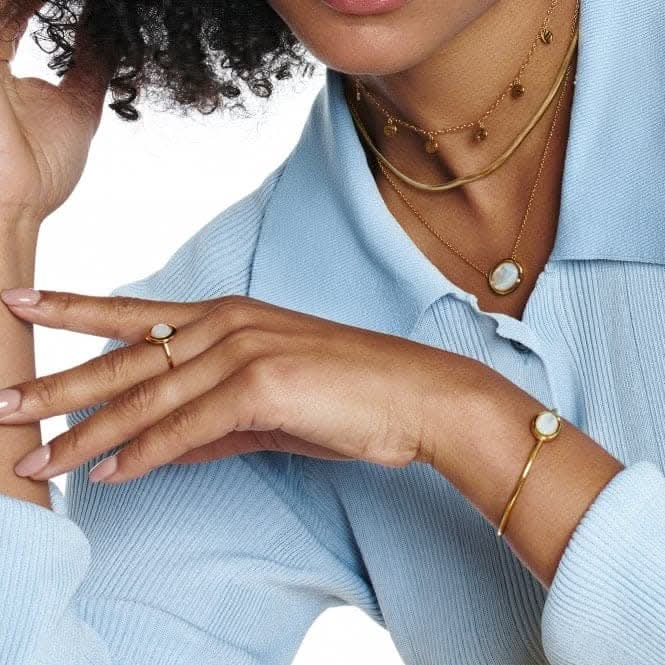 Horizontal Oval MOP Bracelet DC181