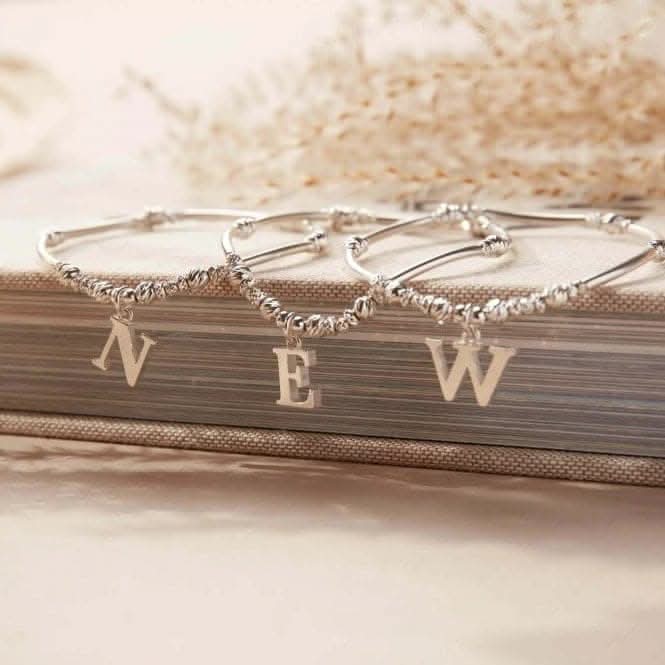 Iconic Initial Bracelet - Letter W