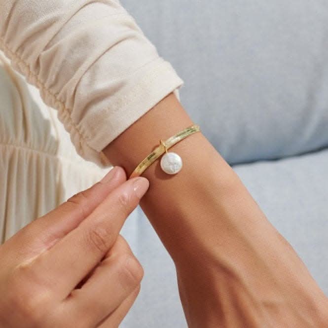 Solaria Coin Pearl Gold Plated Pendant 18cm + 3cm Bracelet 7158