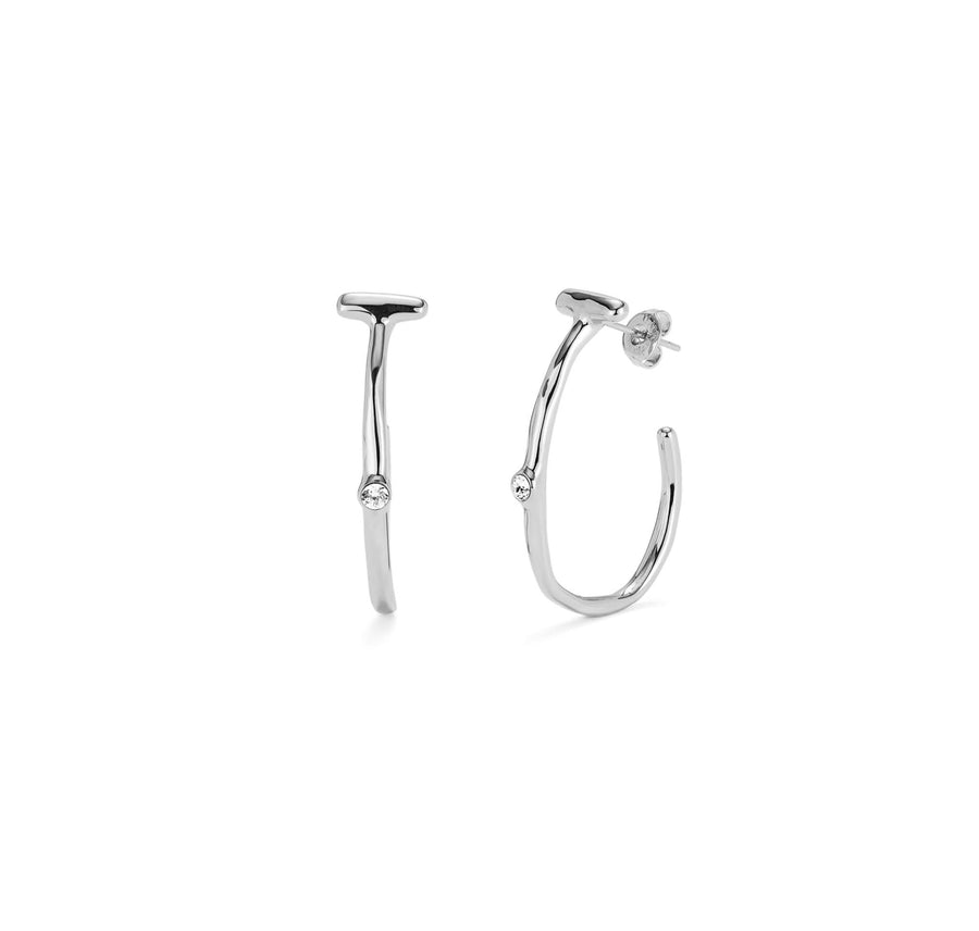 Sterling Silver Plated Ser Indomable White Earrings PEN0959BLNMTL0U