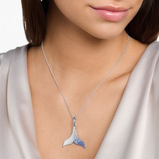 Sterling Silver Tail Fin Blue Stones Pendant PE931-644-1
