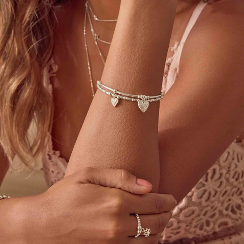 Sparkle Again: How to Clean Silver Jewellery at Home (Easy & Safe Methods)