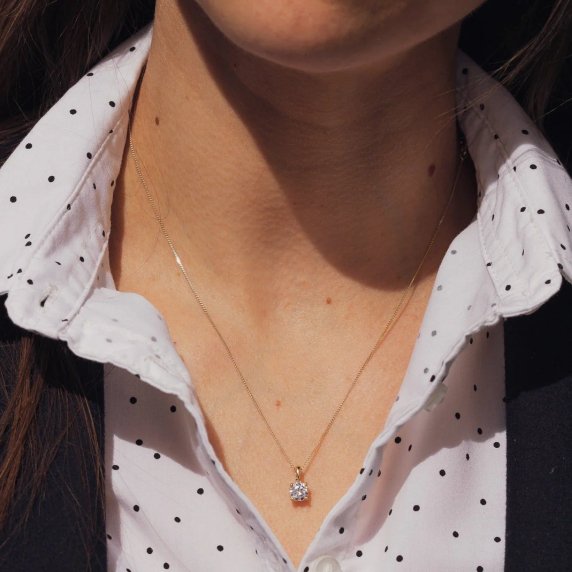 Elevate Your Style: How to Accessorize for Social Events - Acotis Jewellery