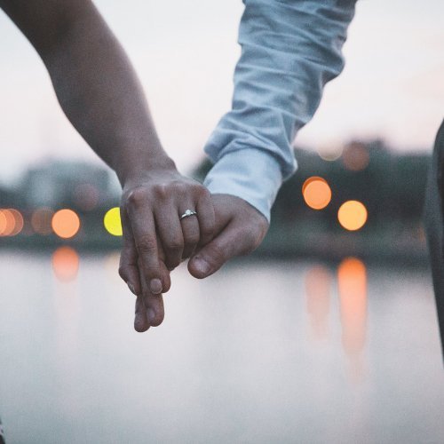 Engagement Ring Symbolism: Choosing the Perfect Engagement Ring - Acotis Jewellery