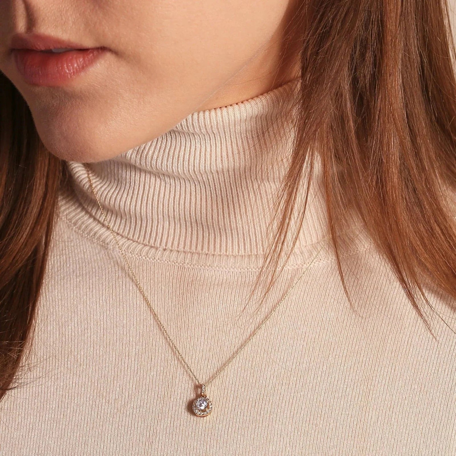 The Ultimate Guide to Choosing Jewellery for Christmas Gifts - Acotis Jewellery