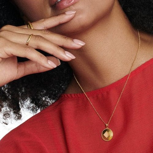 Unveiling the Allure of Coin Necklaces: A Timeless Fashion Statement - Acotis Jewellery