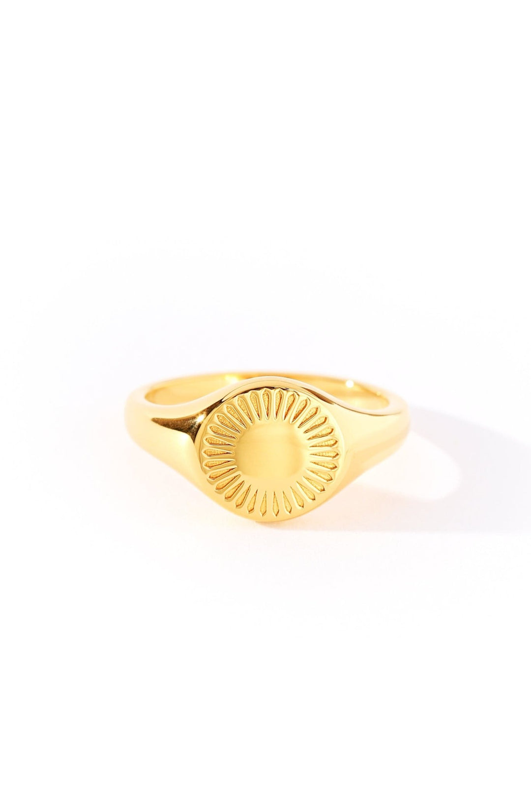 14ct Gold Plated Sterling Silver Signet Sun RingThe Fine CollectiveBA0073171 - L