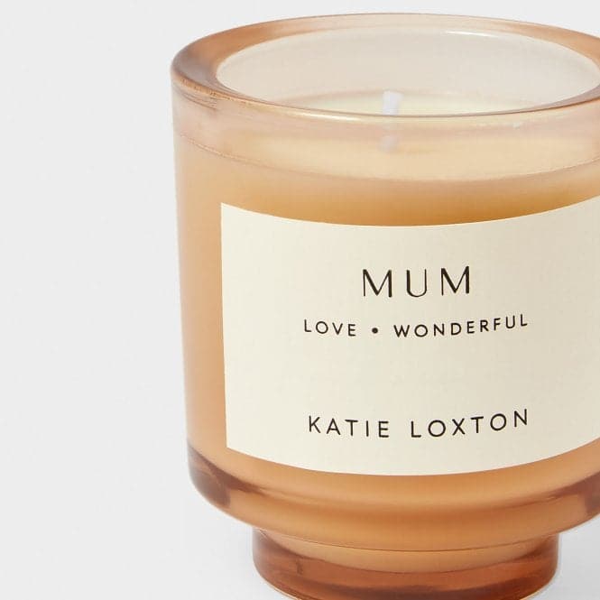 Sentiment „Mum“ Kerze aus frischem Leinen und weißer Lilie KLC363