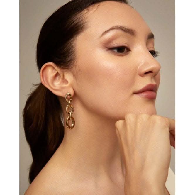 18K Gold Plated YOLO Earrings PEN0919ORO000UNOde50PEN0919ORO000