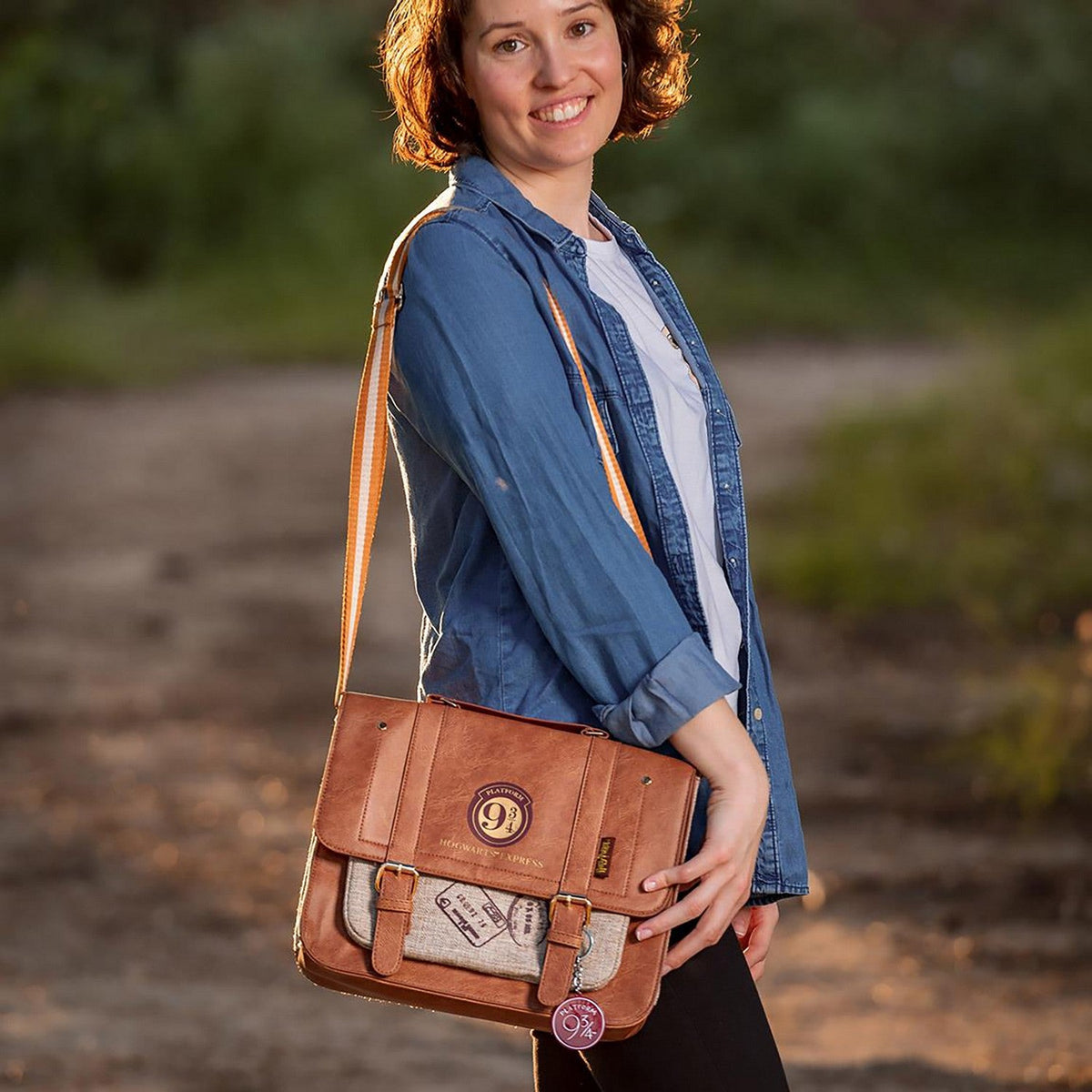 Harry Potter Platform 9 3/4 Satchel Orange Bag 2100003164