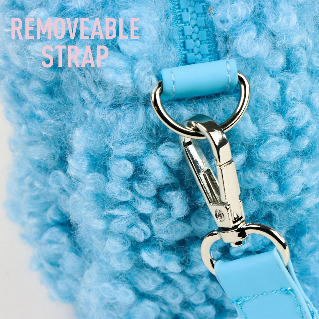 Disney Fleece Stitch Turquoise Bag 2100005946