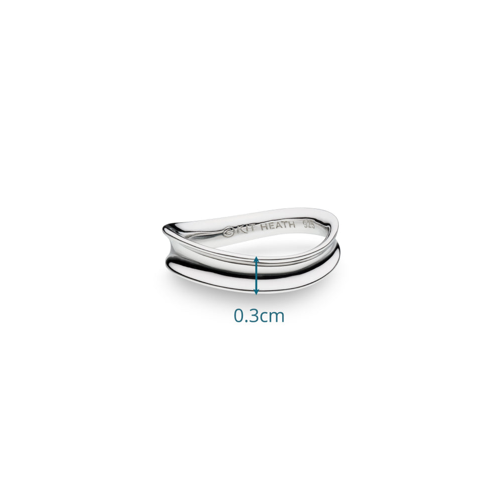 Silver ring with a measurement label on a white background