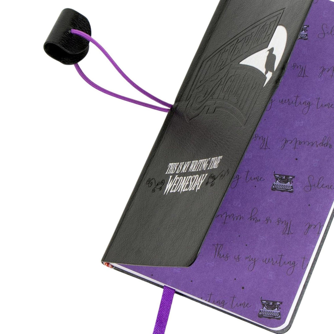 Collectable Premium Wednesday Notebook 2700001447