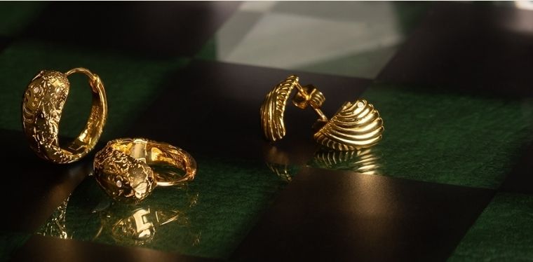 Hot Diamonds