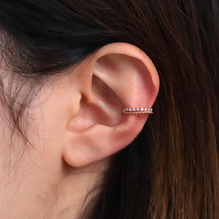 Simple Line Sparkle Ear Cuff-3